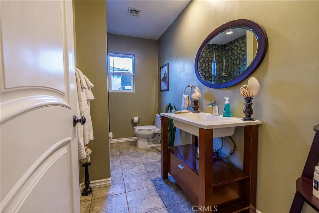 17726 Martha St., Encino, California 91316 home-pic-7