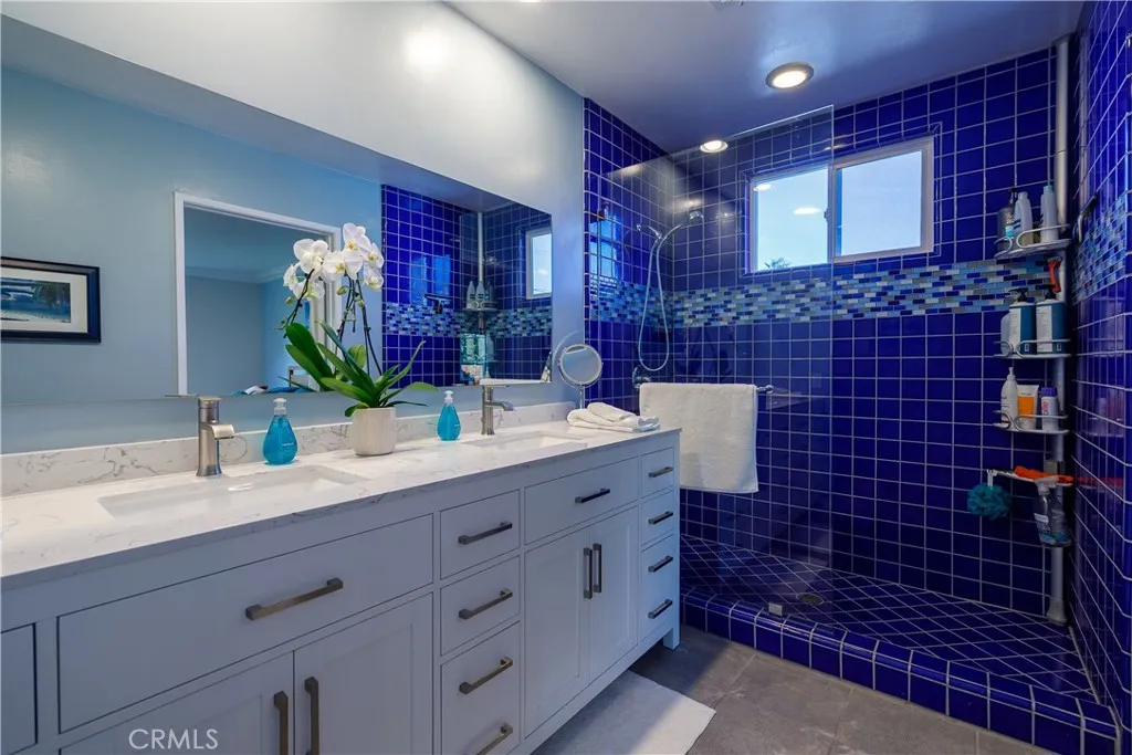 17726 Martha St., Encino, California 91316 home-pic-8