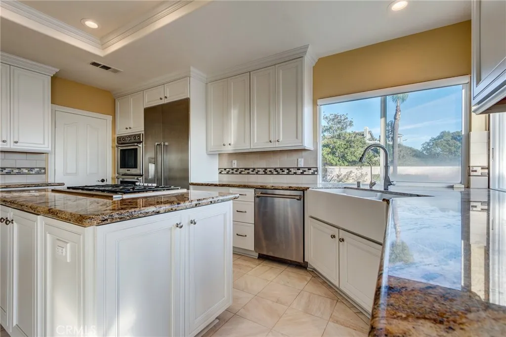 4845 Sky Ridge, Yorba Linda, California 92887 home-pic-24