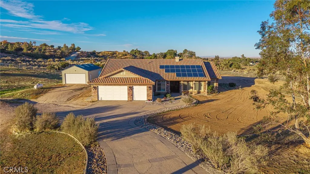 3335 E Avenue T8, Palmdale, California 93550 home-pic-59