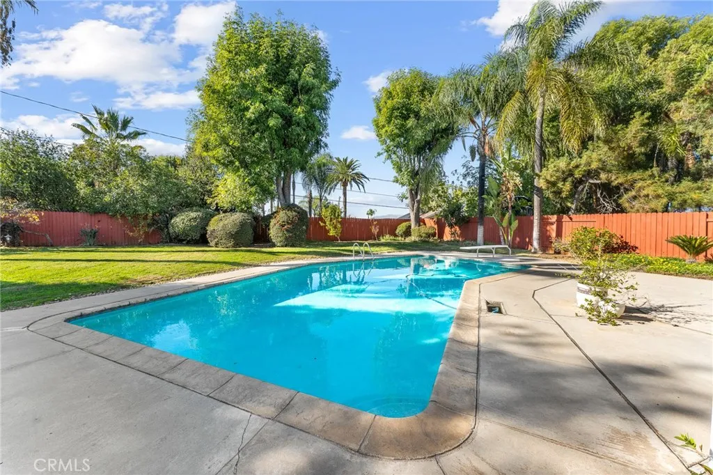 1514 Franklin, Redlands, California 92373 home-pic-45