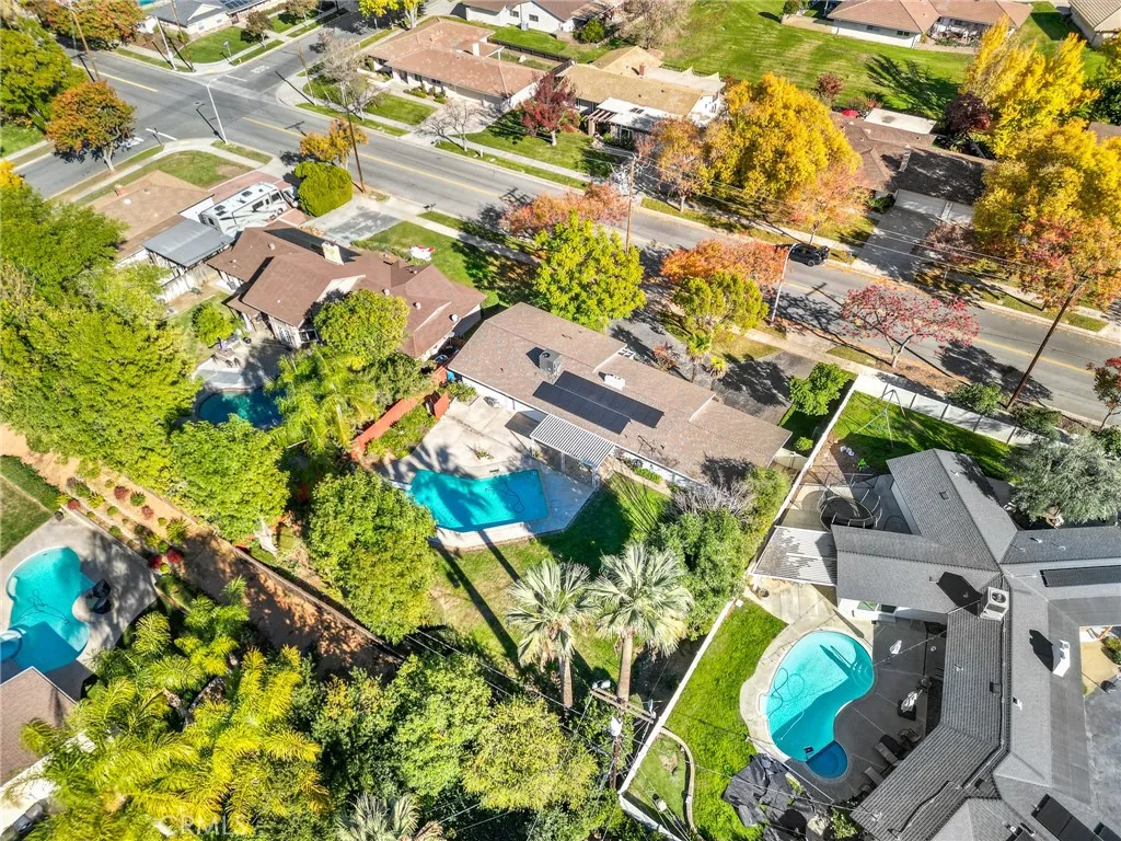 1514 Franklin, Redlands, California 92373 home-pic-10