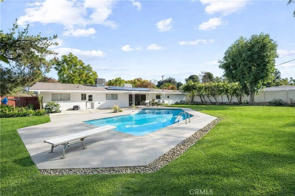 1514 Franklin, Redlands, California 92373 home-pic-44