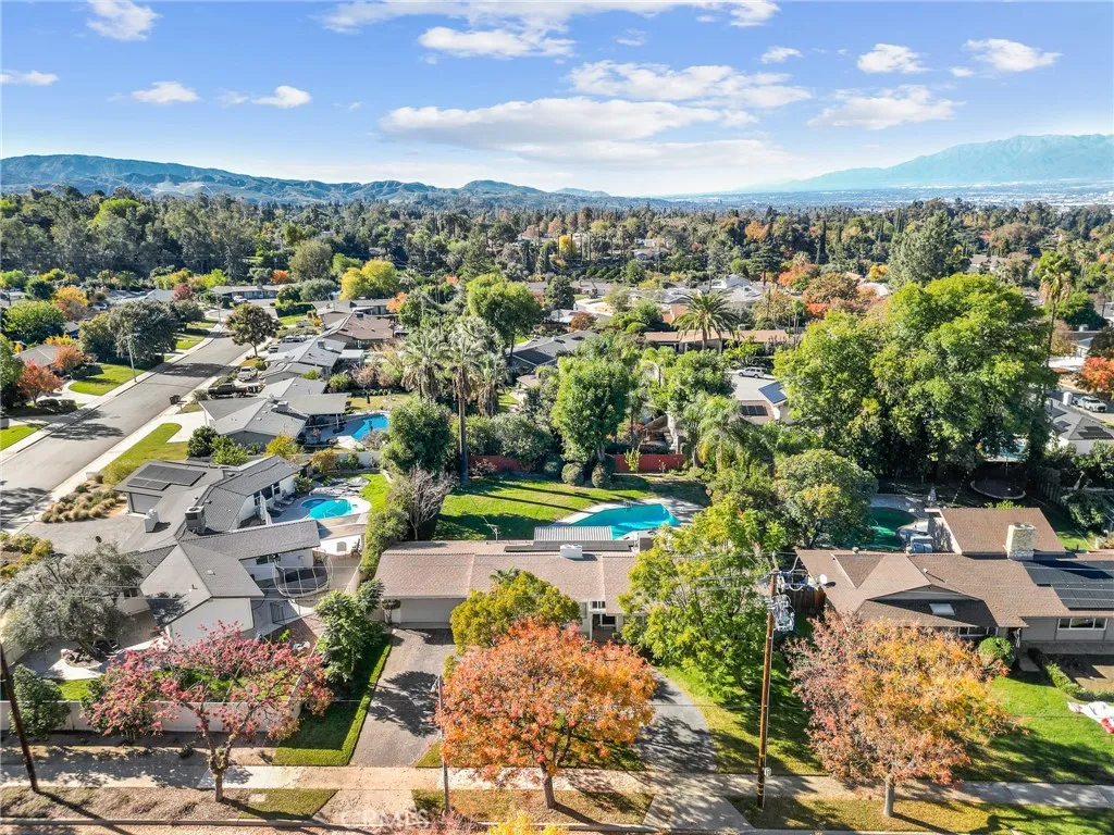 1514 Franklin, Redlands, California 92373 home-pic-6