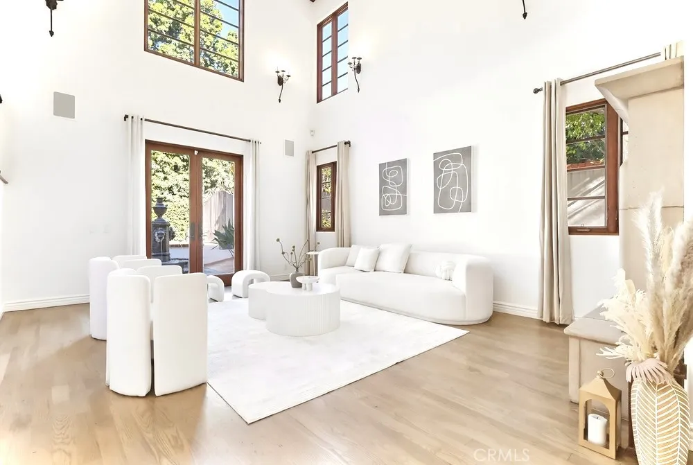 1805 Outpost Drive, Los Angeles, California 90068 home-pic-8
