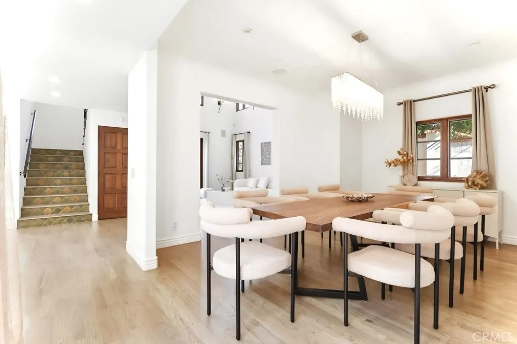 1805 Outpost Drive, Los Angeles, California 90068 home-pic-14