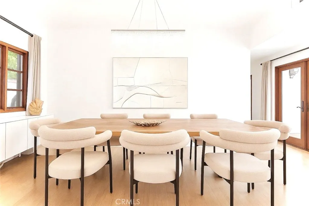 1805 Outpost Drive, Los Angeles, California 90068 home-pic-13