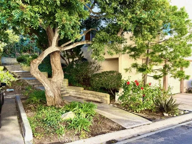 28124 Ridgethorne Court, Rancho Palos Verdes, California 90275 home-pic-4