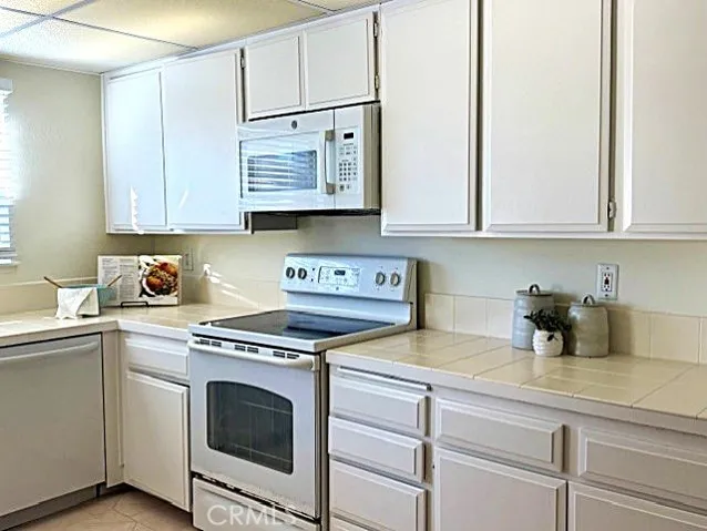 Spacious Kitchen with plenty of storage space.