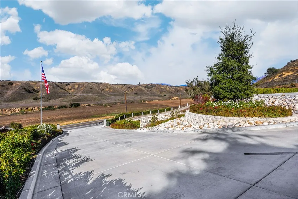 31615 Live Oak Canyon, Redlands, California 92373 home-pic-49