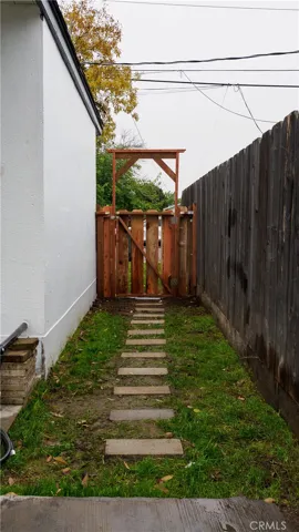 1745 Dale Avenue, Merced, California 95340