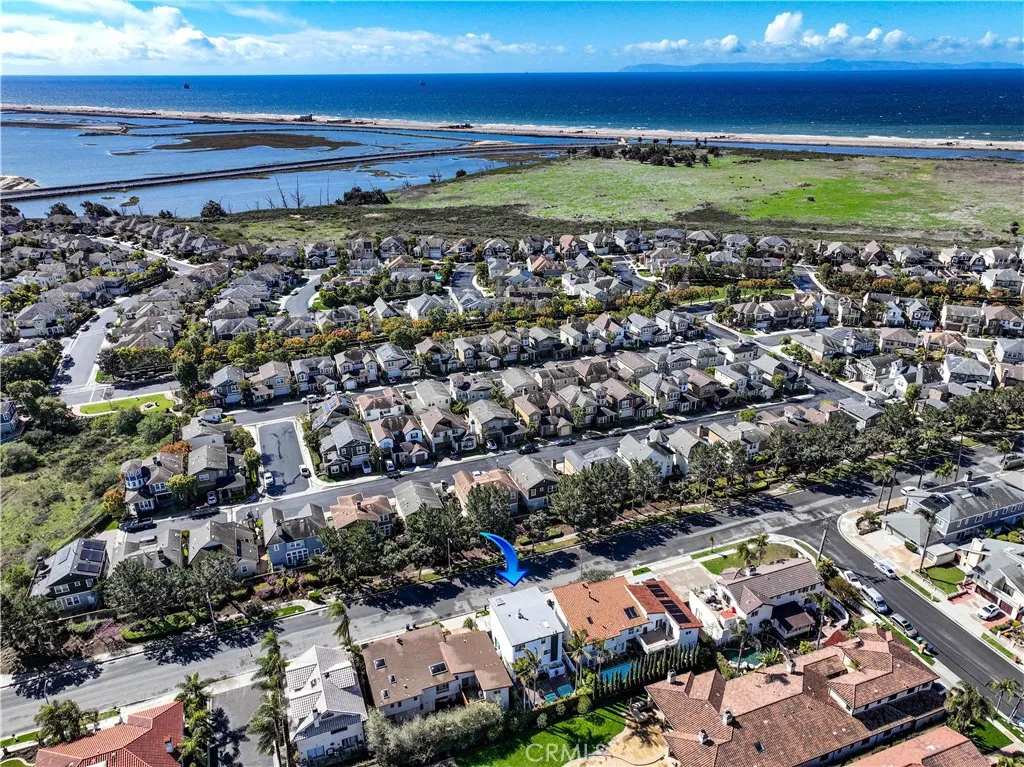 4651 Los Patos, Huntington Beach, California 92649 home-pic-2