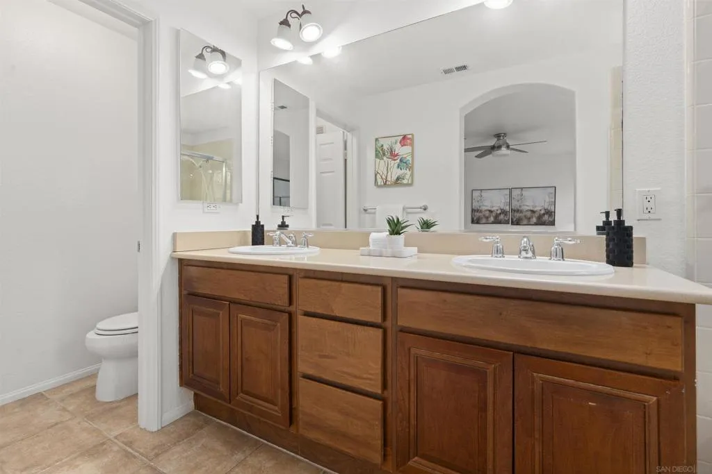 2517 Escala Circle, San Diego, California 92108 home-pic-32