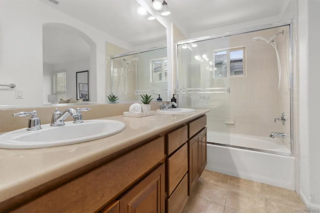 2517 Escala Circle, San Diego, California 92108 home-pic-31