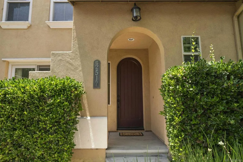 2517 Escala Circle, San Diego, California 92108 home-pic-4