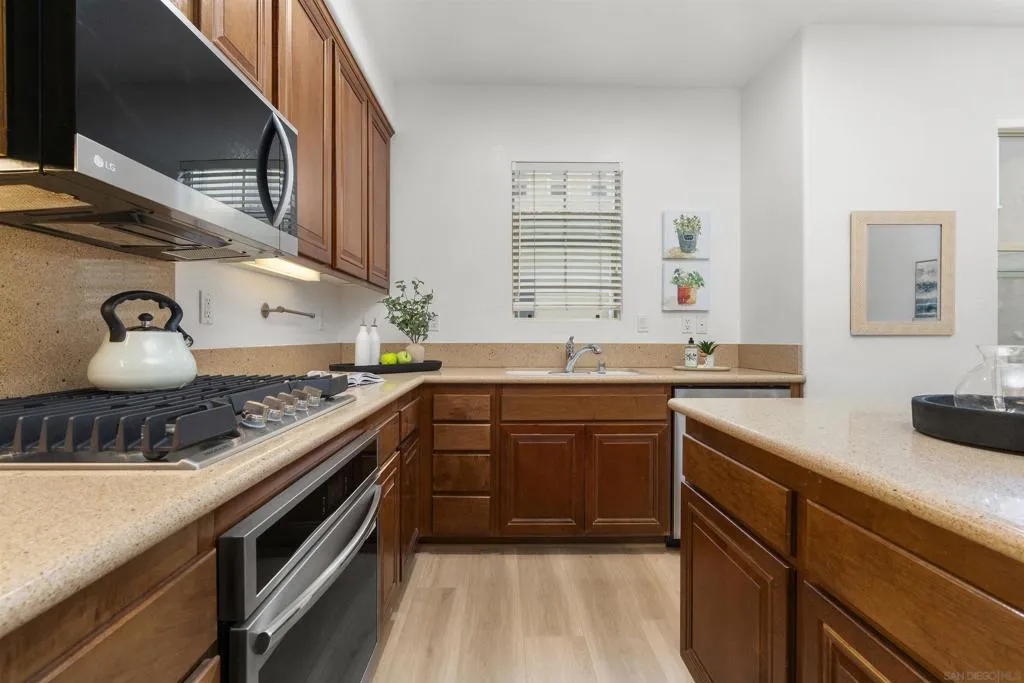 2517 Escala Circle, San Diego, California 92108 home-pic-21
