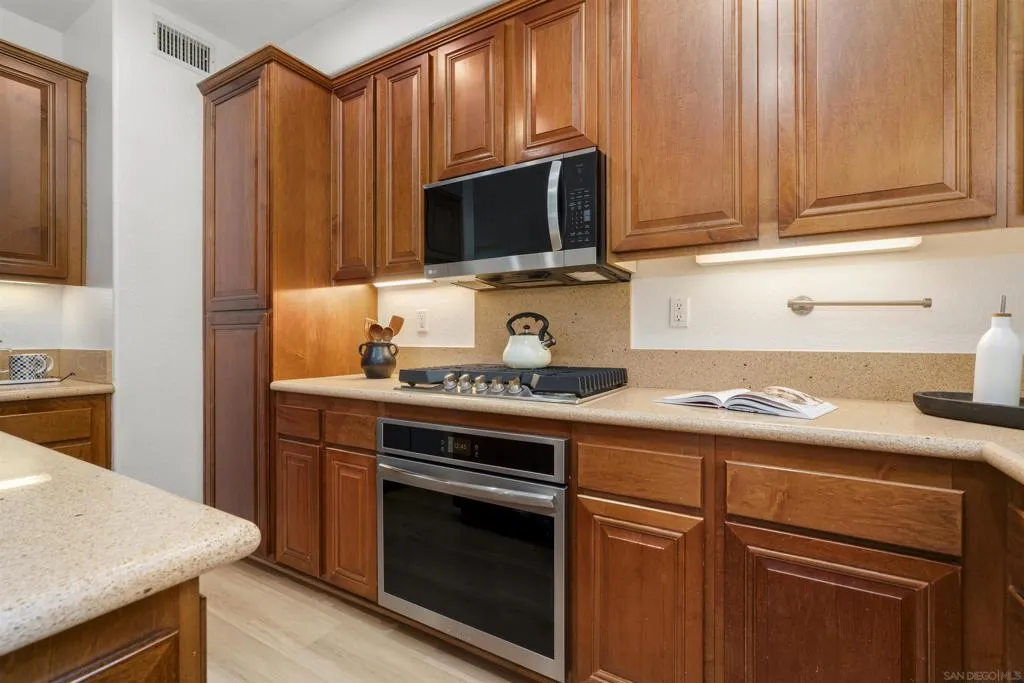 2517 Escala Circle, San Diego, California 92108 home-pic-20