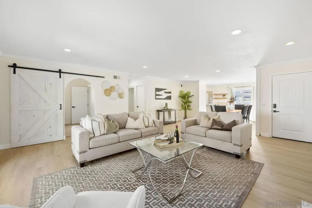 11378 Ajanta Ct, San Diego, California 92129 home-pic-1