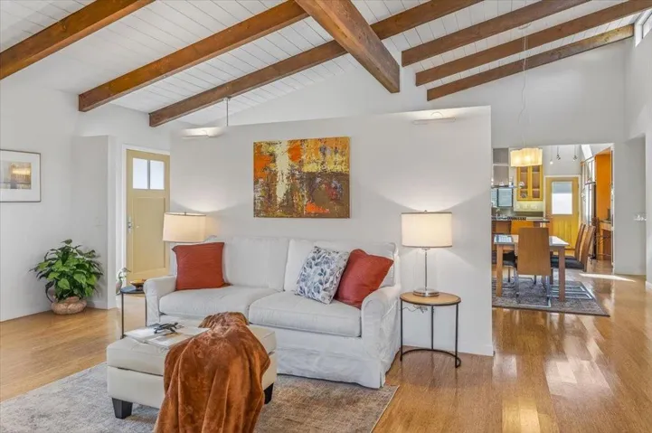 142 11th Street, Pacific Grove, California 93950