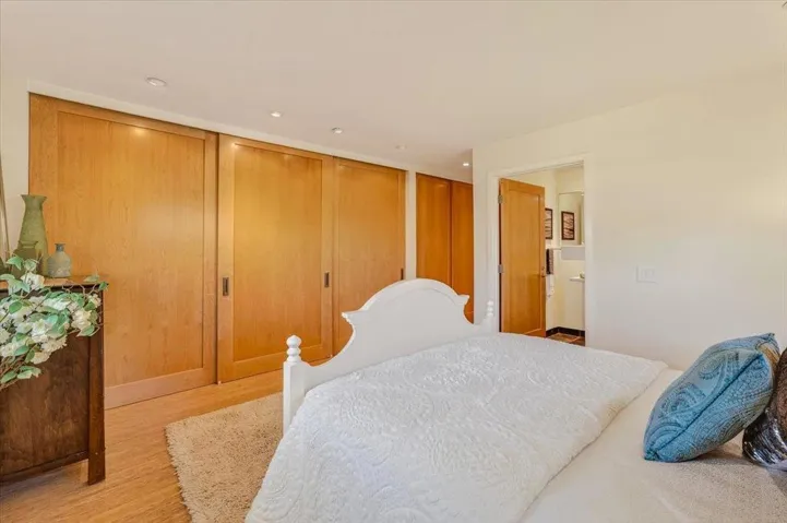 142 11th Street, Pacific Grove, California 93950