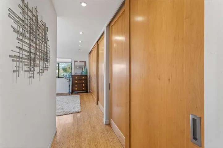 142 11th Street, Pacific Grove, California 93950