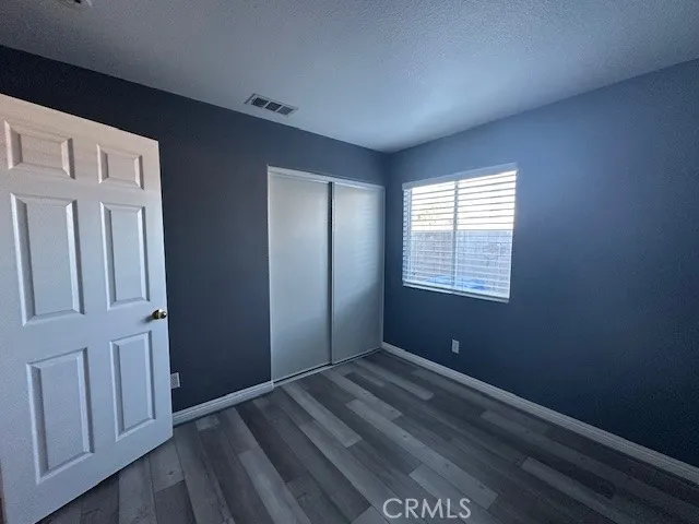 1343 W La Gloria, Rialto, California 92377 home-pic-15