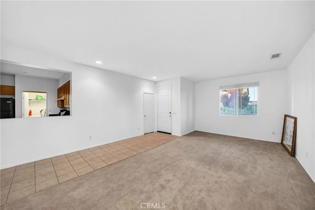 16649 Denham, Victorville, California 92395 home-pic-11