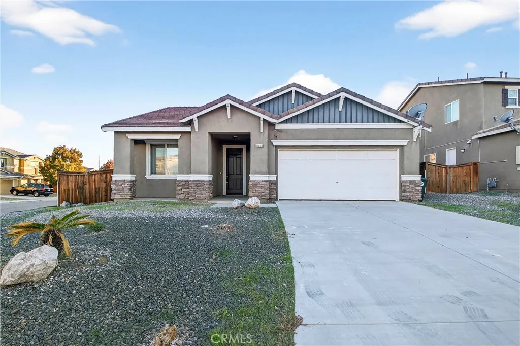 16649 Denham, Victorville, California 92395 home-pic-1