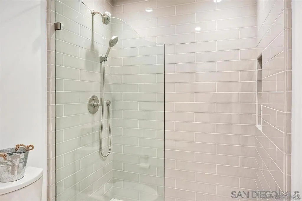 4465 Ocean Blvd Unit 1, San Diego, California 92109 home-pic-16