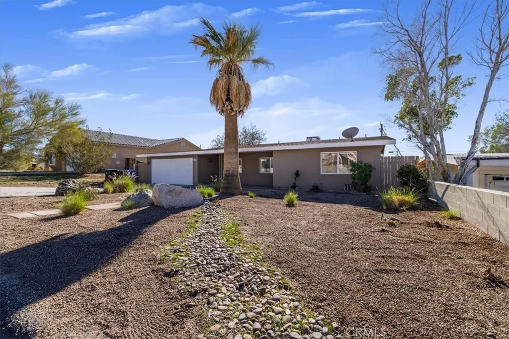 66195 Santa Rosa, Desert Hot Springs, California 92240 home-pic-2