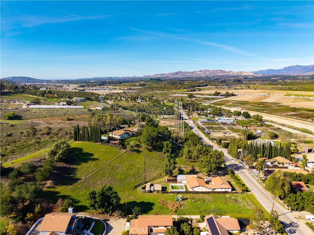 4295 Hitch Boulevard, Moorpark, California 93021 home-pic-40