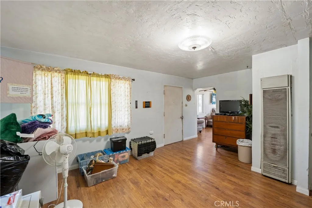 4295 Hitch Boulevard, Moorpark, California 93021 home-pic-14