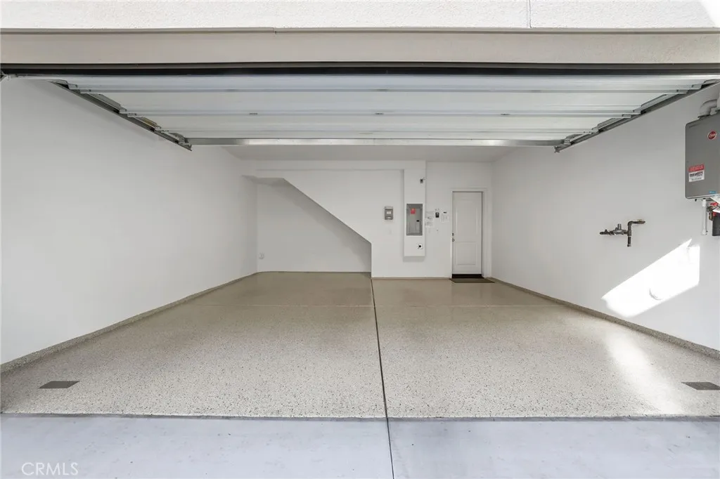 110 Coastal, Irvine, California 92618 home-pic-24