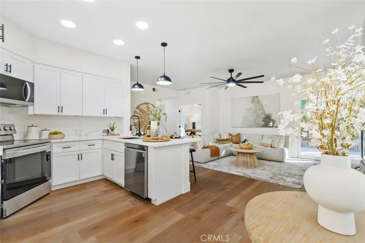 42068 Humber, Temecula, California 92591
