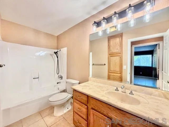 1845 Bayview Heights Dr. 103, San Diego, California 92105 home-pic-8