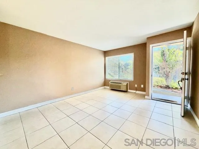 1845 Bayview Heights Dr. 103, San Diego, California 92105 home-pic-4