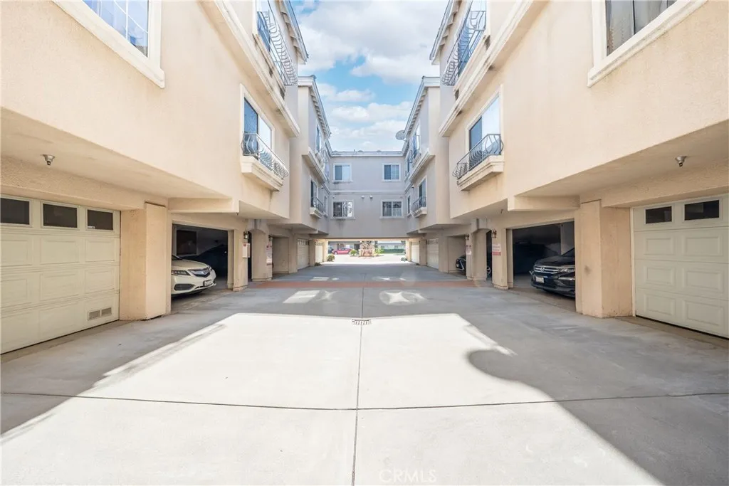 141 California Street, Arcadia, California 91006 home-pic-37