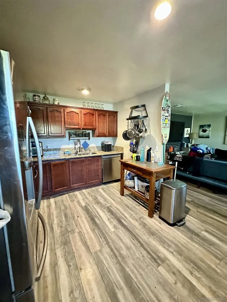 5015 Macario Dr, Oceanside, California 92057 home-pic-12