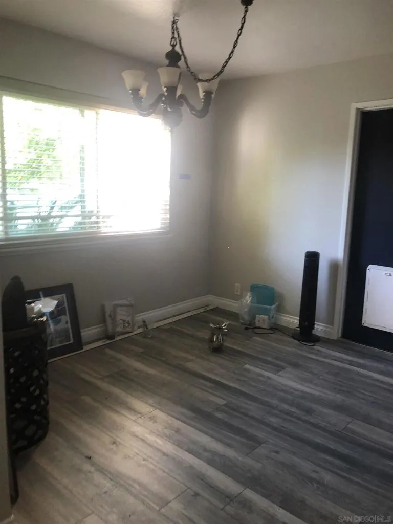 5015 Macario Dr, Oceanside, California 92057 home-pic-4