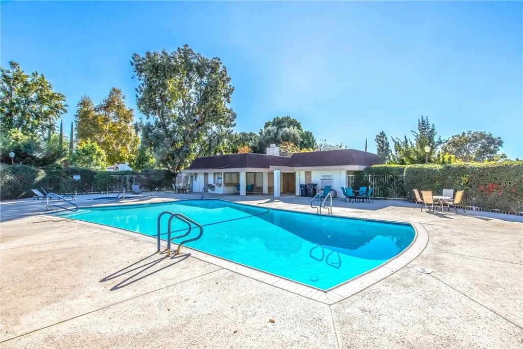 1089 Ardmore Circle, Redlands, California 92374 home-pic-35