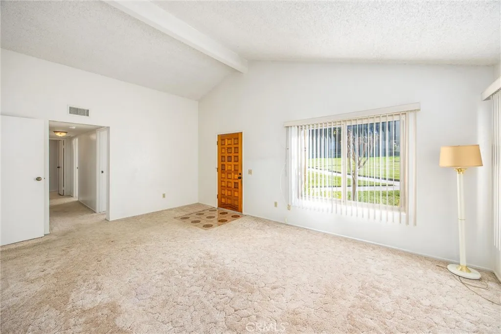 1089 Ardmore Circle, Redlands, California 92374 home-pic-8