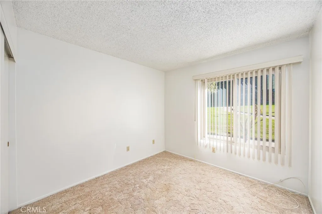 1089 Ardmore Circle, Redlands, California 92374 home-pic-19