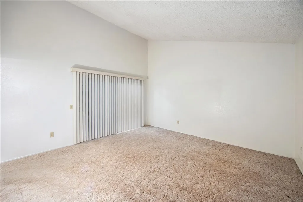 1089 Ardmore Circle, Redlands, California 92374 home-pic-27