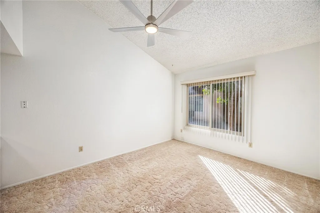 1089 Ardmore Circle, Redlands, California 92374 home-pic-16
