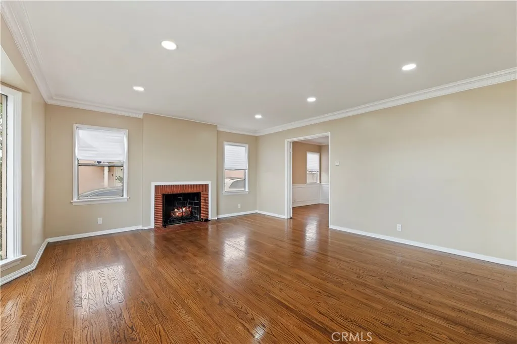 2915 W 95th, Inglewood, California 90305 home-pic-9