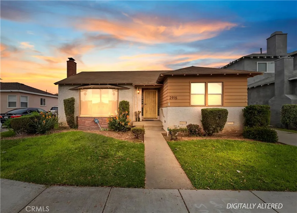 2915 W 95th, Inglewood, California 90305 home-pic-1