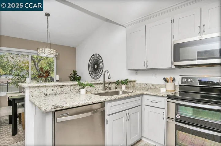 2414 Heatherleaf Ln, Martinez, California 94553