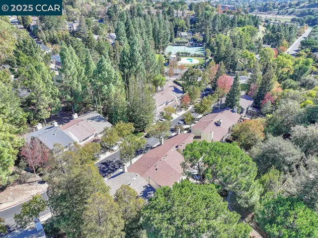 2414 Heatherleaf Ln, Martinez, California 94553