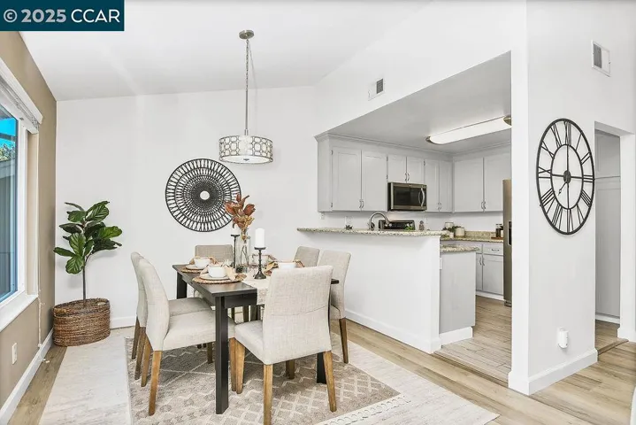 2414 Heatherleaf Ln, Martinez, California 94553