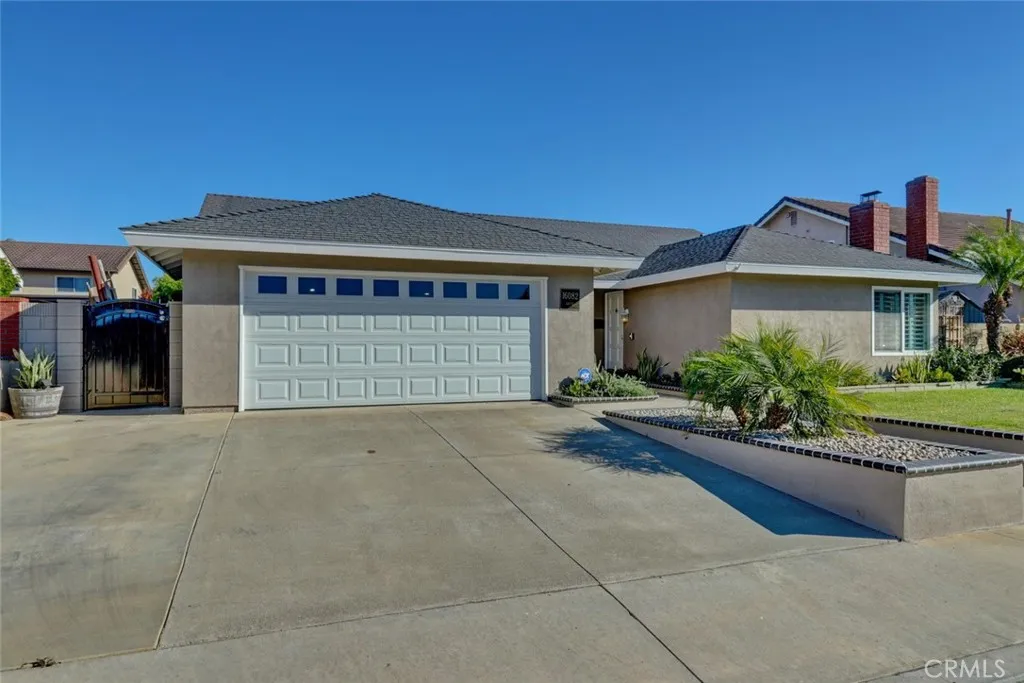 16082 Cache, Fountain Valley, California 92708 home-pic-1